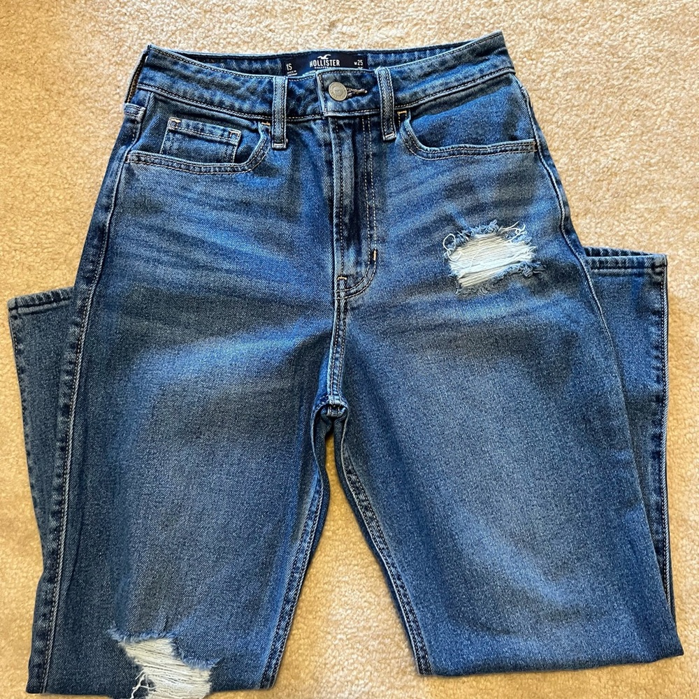 Hollister Ultra High-Rise 1S Vintage Straight Jeans